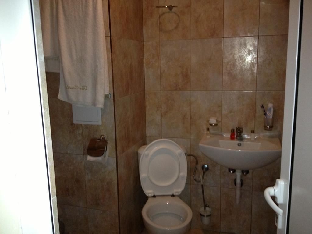 Ski Apartment In Castle Complex Pamporovo Chambre photo